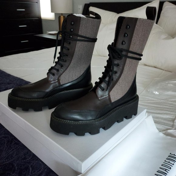 NIB La Canadienne Fiona combat boot, black/brown/grey, size 38 - Picture 2 of 10